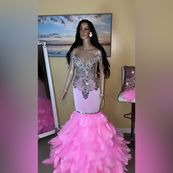 Prom Dress - Picture 3 of 3